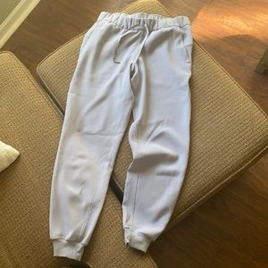 Lululemon On the Fly Jogger Woven